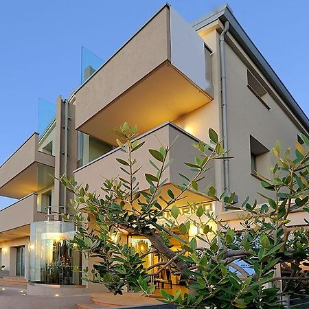 Hotel&Residence Cavalluccio Marino Rimini Esterno foto