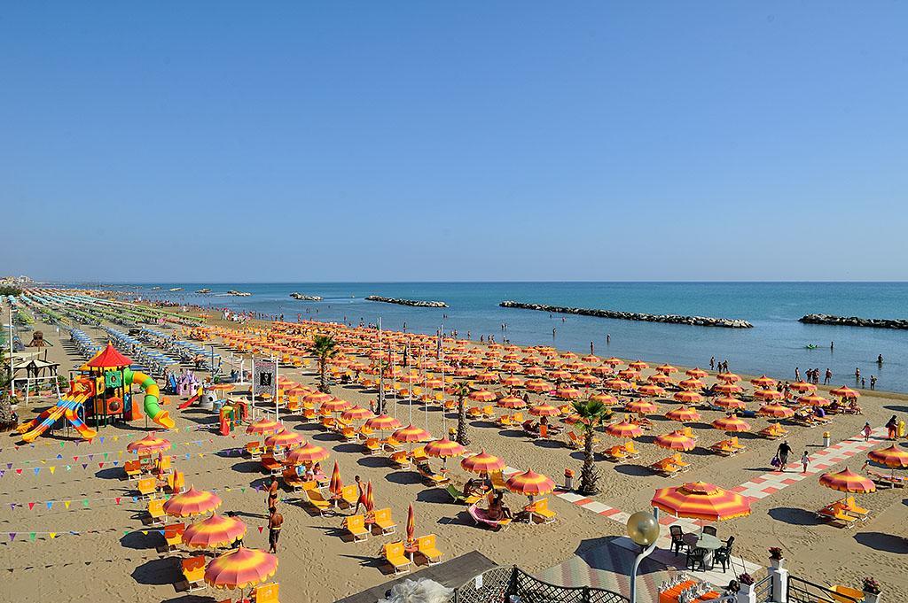 Hotel&Residence Cavalluccio Marino Rimini Esterno foto