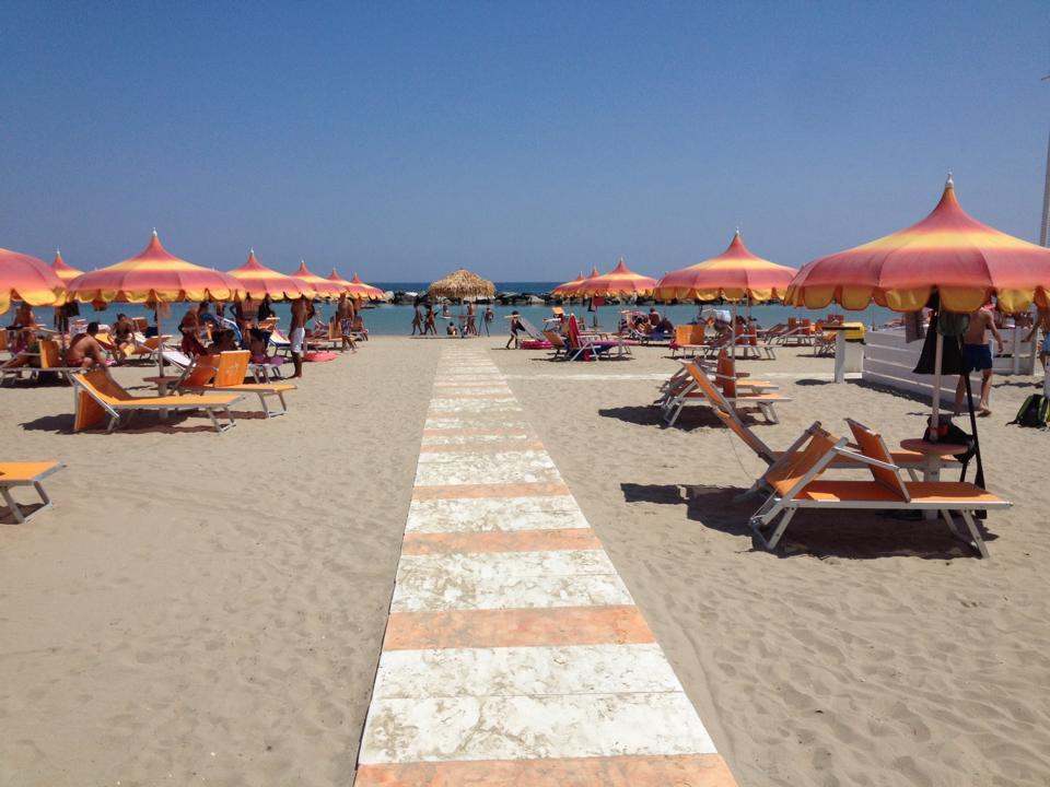 Hotel&Residence Cavalluccio Marino Rimini Esterno foto